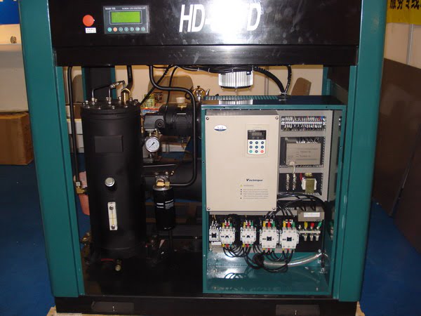 Tiết kiệm điện cho máy nén khí: Dễ thực hiện, vốn đầu tư thấp 7 vfd on air compressor 1 b