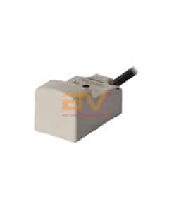 PSN30-15AC - Cảm biến từ hình vuông 2 dây 10mm Autonics